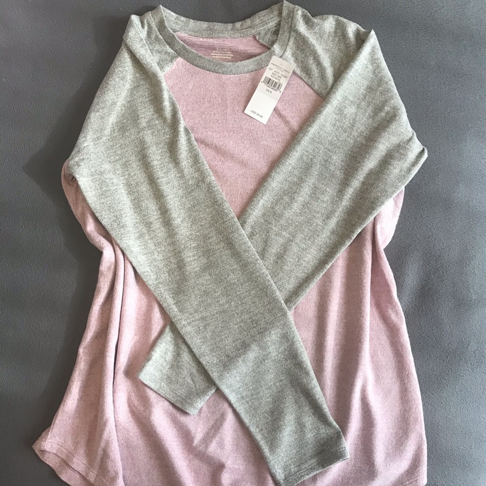 American Eagle Soft Lightweight Baseball Sweater